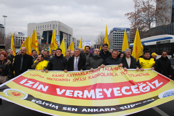 Eğitim emekçilerinden bir günlük iş bırakma