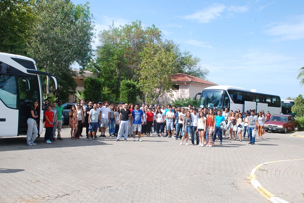 Denizde geçen günün ardından ertesi sabah kahvaltı yaptıktan sonra yola çıktık.