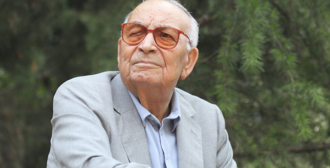 Türk edebiyatının ve gazeteciliğinin koca çınarı Yaşar Kemal’i kaybettik