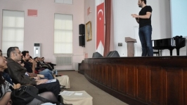 Erdil Yaşaroğlu Hukuk Fakültesi’ndeydi
