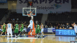 Türk Telekom evinde galip