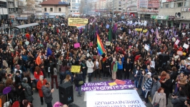 Ankara’da binlerce kadın “İnadına Özgürlük” dedi