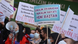 Ankara’da kadınlar alandaydı: “Yaşasın mücadelemiz, yaşasın 8 Mart”