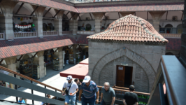 Suluhan Çarşısı esnafları ihmalkârlığa isyan ediyor