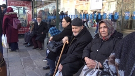 Bir şehir efsanesi: “Bir ekmek için otobüsle Ulus’a gelenler”