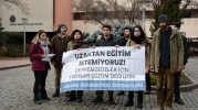 Ankara Üniversitesi öğrencilerinden uzaktan eğitim protestosu